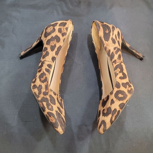 A.NEW DAY ANIMAL PRINT POINTED TOE PUMP - Picture 12 of 16